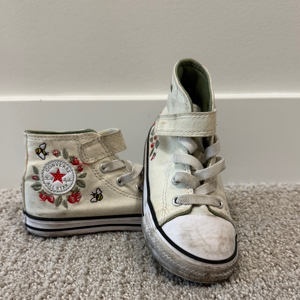 Converse Kids High-Top Sneakers - Cream with Floral Embroidery